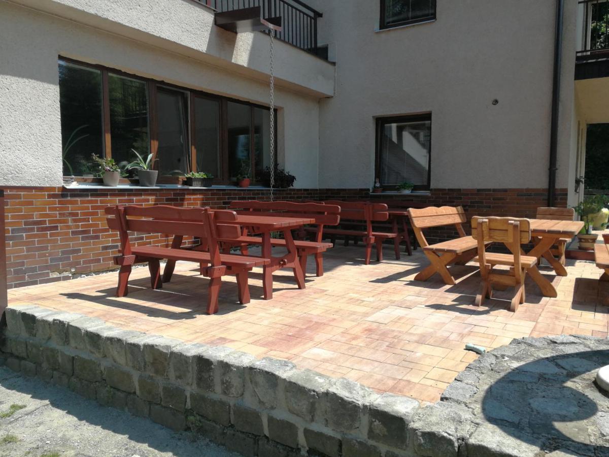 Penzion U Kluju Vestin 外观 照片